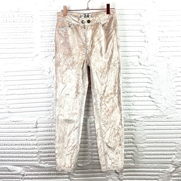 We The Free Denim - We The Free Crushed Velvet High Waist Relaxed Fit Jeans Blush Color Size 24